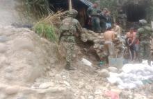 Ejército Nacional captura a 11 sujetos dedicados a la explotación ilícita de yacimientos mineros en Caldas