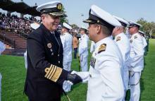 136 oficiales de las Fuerzas Militares, ascienden a los grados de Coronel y Capitán de Navío