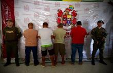 Ejército Nacional y Policía Nacional capturan a cuatro personas en yacimiento minero ilegal en el Meta