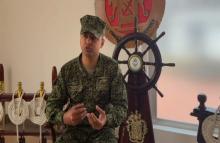 En el Reino Unido, tripulante de la Armada de Colombia se certificó en curso de alto nivel para instructores de inglés