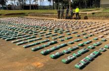 Ejército Nacional y Policía incautan más de una tonelada de marihuana destinado al tráfico internacional en el Vaupés