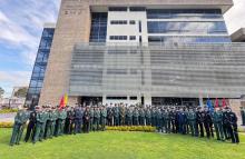 Suboficiales de alta jerarquía de las Fuerzas Militares y ejércitos amigos iniciaron capacitación conjunta en la Escuela de Armas Combinadas del Ejército