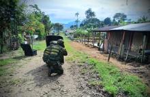 Ejército Nacional desmanteló depósito ilegal que contenía 17 artefactos explosivos que representaban grave riesgo para la población en Florencia, Caquetá