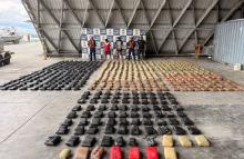Armada de Colombia incautó más de 600 kilogramos de marihuana en aguas del Pacífico centro