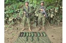 Armada de Colombia halla depósito ilegal de explosivos en el Bajo Calima