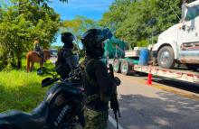 En puente festivo, Ejército Nacional fortalece la seguridad en Casanare con la campaña Viaje Seguro
