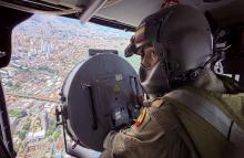 Misiones de perifoneo de la Fuerza Aeroespacial brindan tranquilidad a los votantes en Antioquia