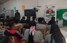 Ejército Nacional fortalece la orientación sobre definición de situación militar a estudiantes de Boyacá