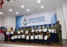 arc._foto._24_infantes_de_marina_se_graduan_como_bachilleres_1.jpeg