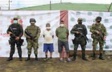 capturados-padre-e-hijo-senalados-de-ser-integrantes-del-gao-r-dagoberto-ramos-ortiz-en-el-cauca.jpeg