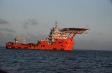 cogfm-armada-colombia-buque-arc-caribe-transporta-ayuda-humanitaria-archipielago-04.jpg