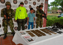 cogfm-ejc-neutralizado-alias-quemado-arauca-22.gif