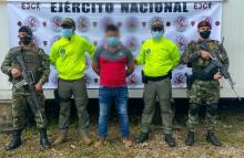 cogfm-ejercito-nacional-captura-alias-porremaute-miembro-del-frente-de-guerra-oriental-del-eln-en-arauca-02.jpg