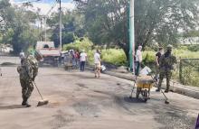 cogfm-ejercito-nacional-ha-removido-mas-de-10-toneladas-de-escombros-en-las-vias-de-cali-11.jpg