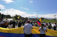 cogfm-ejercito-nacional-y-policia-reciben-homenaje-de-habitantes-de-lebrija-santander-10.jpg