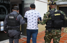 cogfm-ejercito-neutraliza-a-sujetos-en-operacion-antiextorsion-en-casanare-02.jpg