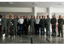 cogfm-ffmm-cuarta-junta-interoperabilidad-mando-control-entre-colombia-eeuu-25.gif