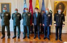 cogfm-foto-presidencia-diego-molano-nuevo-ministro-defensa-con-alto-mando-militar-02.jpg
