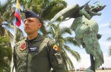 cogfm-fuerza-aerea-colombiana-barranquilla-engalana-la-via-del-rio-con-el-desfile-del-20-de-julio-19.jpg