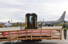 cogfm-fuerza-aerea-colombiana-transporta-_materiales-para-finalizar-la-reconstruccion-de-la-estacion-de-bomberos-de-providencia-19.jpg