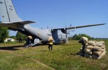 cogfm-fuerza-aerea-colombiana-transporte-cacao-cumaribo-vichada-hacia-bogota-09.jpg