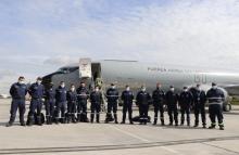 cogfm-fuerza-aerea-transporta-bomberos-a-providencia-apoyando-labores-de-recontruccion-28.jpg