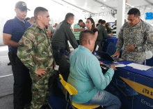 cogfm-mdn-caja-honor-monteria-08.gif