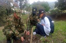 cogfm-ministerio-de-defensa-y-banco-agrario-lanzaron-cartilla-sobre-cuidado-ambiental-02.jpg