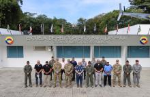 cogfm_fac_oficiales_y_suboficiales_del_ejercito_de_usa_visitaron_la_base_aerea_de_melgar_tolima_06.jpg