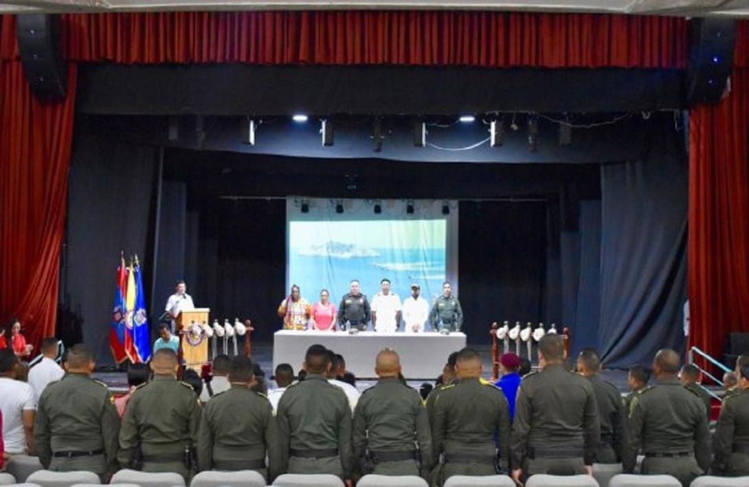 Armada de Colombia lidera feria de servicios para miembros de la Fuerza Pública, víctimas del conflicto armado