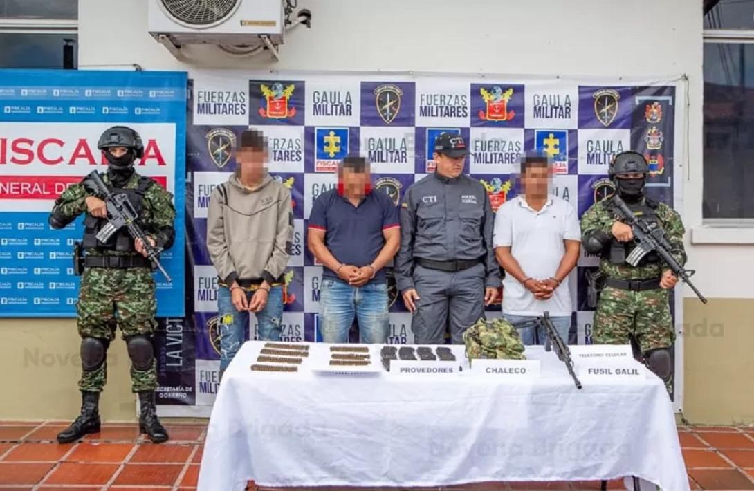 En combate el Ejército Nacional desarticula red de extorsión y debilita la capacidad armada del Estado Mayor Central en Algeciras, Huila