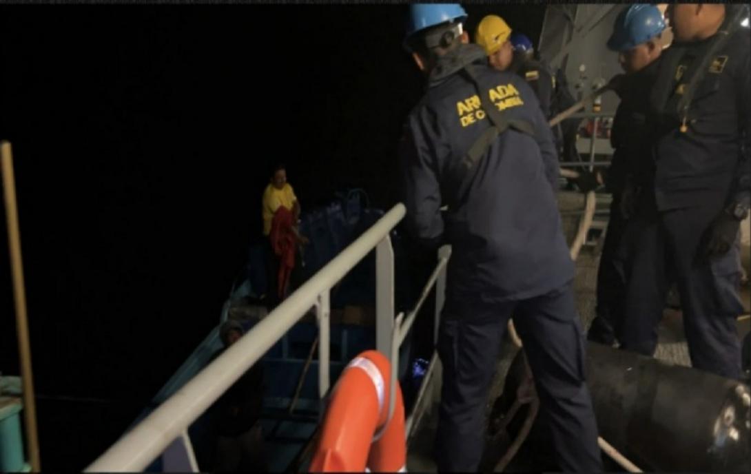 Armada de Colombia rescató a tres pescadores ecuatorianos