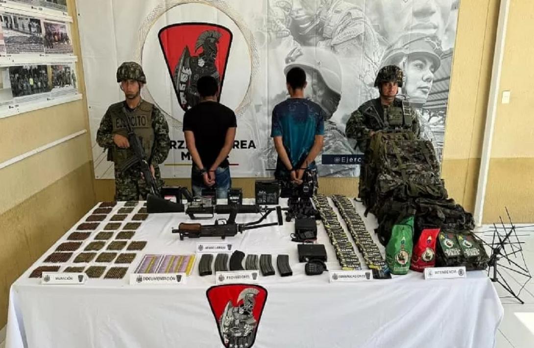Ejército Nacional capturó a dos presuntos integrantes del GAO Clan del Golfo con material de guerra en el sur de Bolívar