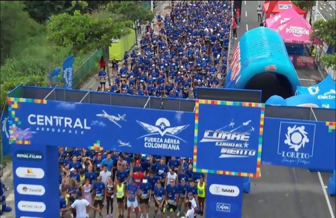 Miles de corredores participaron en la carrera 'Corre como el viento' en Barranquilla