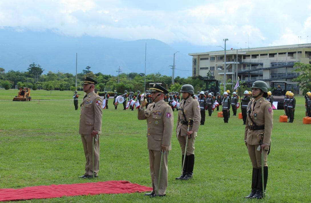 Un oficial que lleva más de 8 años desminando a Colombia, asumió como comandante de la Brigada de Desminado Humanitario