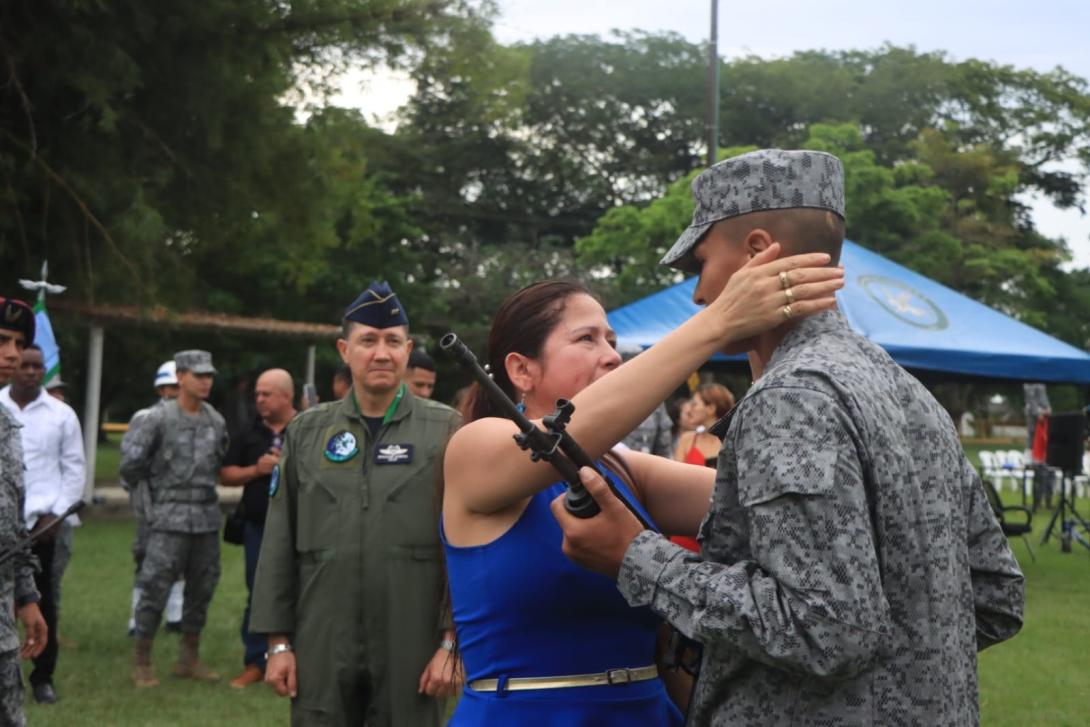 Nuevos jóvenes Soldados juraron defender la Patria