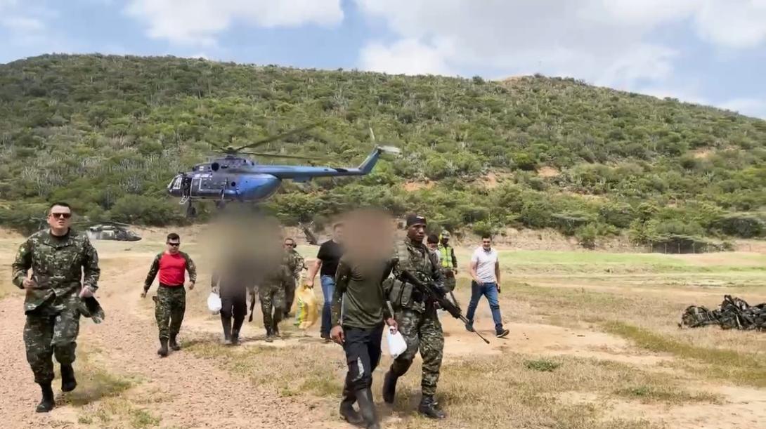14 integrantes de la estructura 33 se entregaron voluntariamente a tropas del Ejército y un menor fue recuperado, en Norte de Santander
