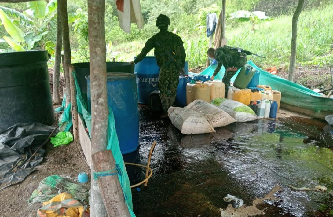 Ejército Nacional desmantela laboratorio de pasta base de coca y semillero avaluados en más de 30 millones de pesos en Nariño