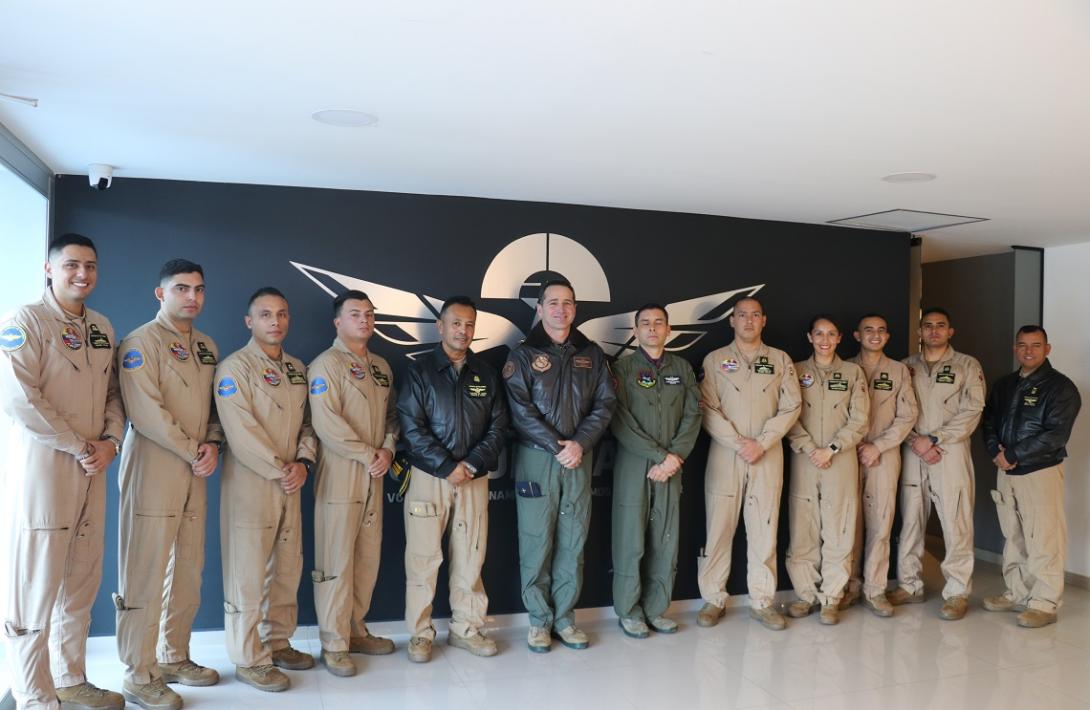 Copilotos al servicio de la Aviación Naval