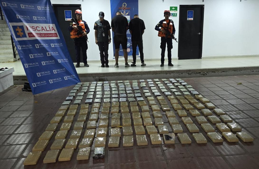 En Santa Marta - Magdalena, incautados más de 235 kilogramos de cocaína en buques de carga