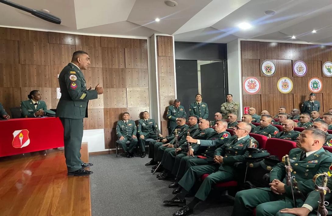 Primeros cabos terceros del Ejército inician su ascenso a sargentos mayores