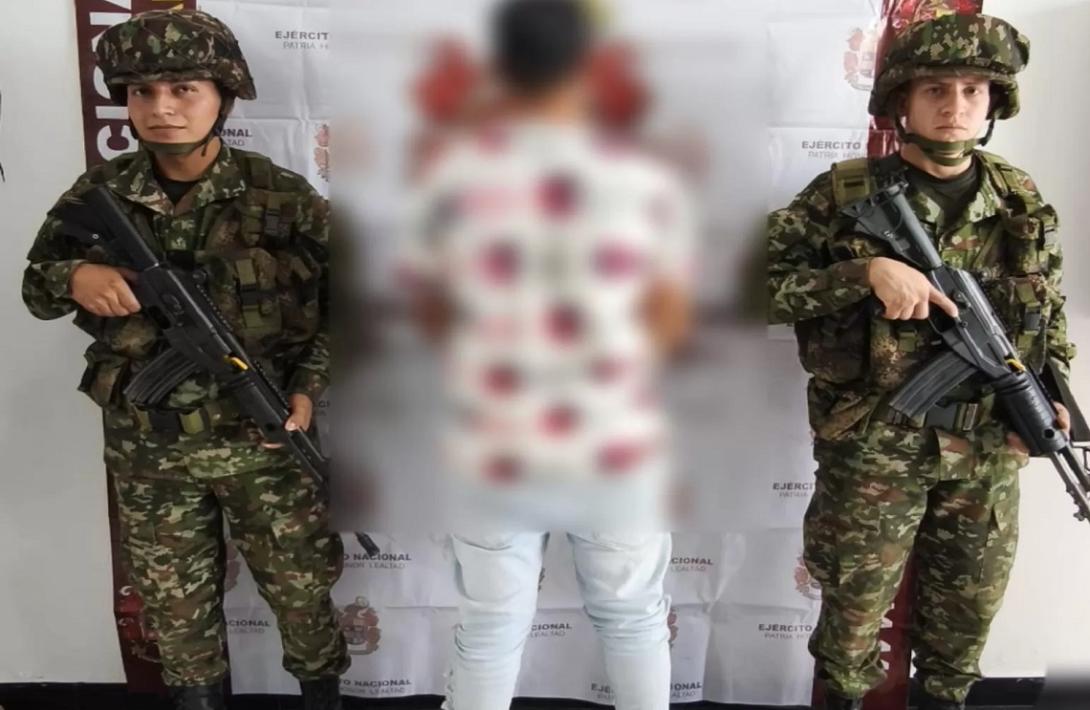 Integrante del GAO residual frente Carlos Patiño se entrega voluntariamente al Ejército Nacional