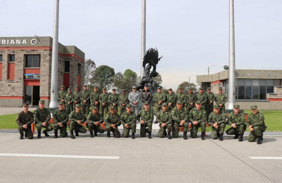 Futuros Suboficiales de Alta Jerarquía de las FFMM conocieron capacidades de la FAC