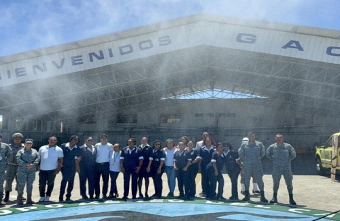 Un viaje educativo sobre la aviación y la defensa en San Andrés