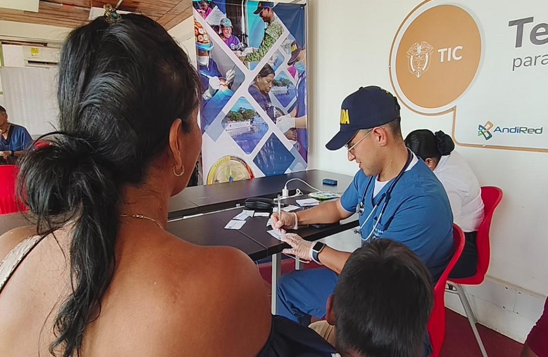 Más de dos mil personas han sido beneficiadas con la campaña binacional en la amazonía colombiana