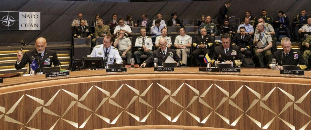 Fuerzas Militares de Colombia afianzan lazos de cooperación con la OTAN