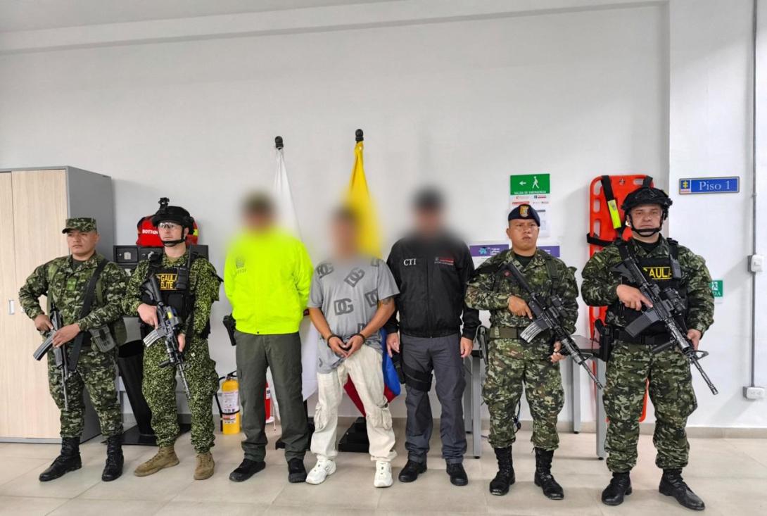 Ejército, Policía y Fiscalía capturan en Girardot a presunto responsable de asesinar a un líder social   