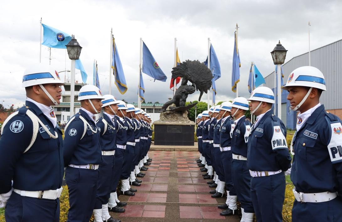 El CAMAN rinde homenaje al Día del Héroe Nacional y sus Familias