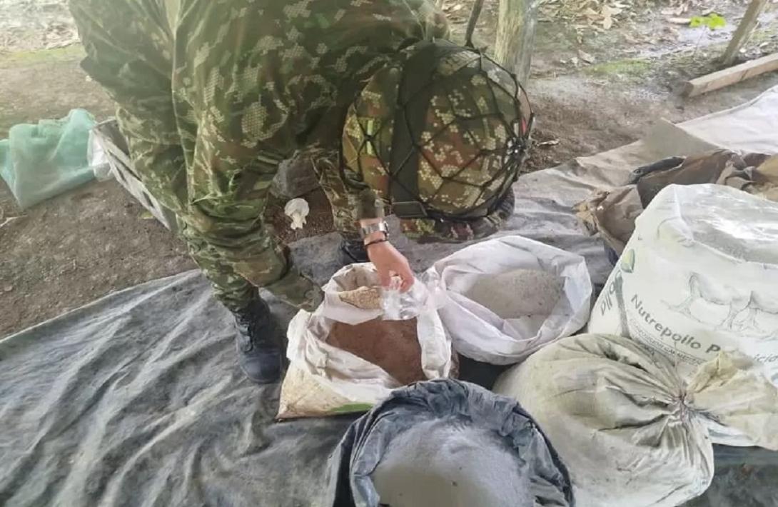 Ejército Nacional neutraliza laboratorio del GAO-r en zona rural del Guaviare