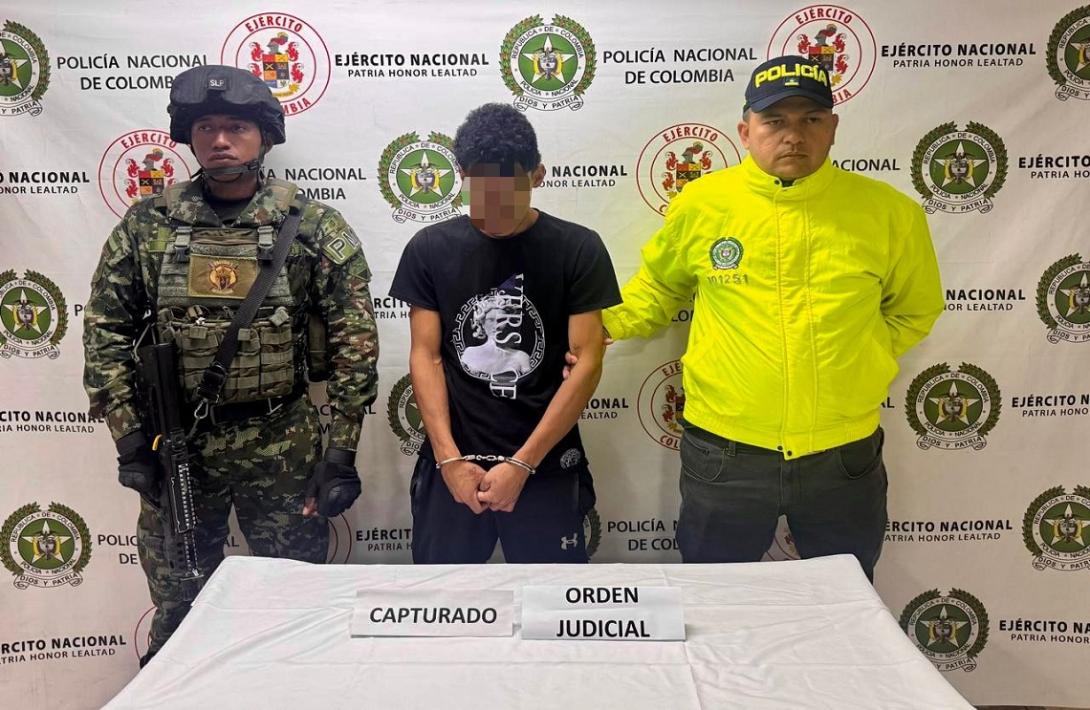 Ejército Nacional capturó en Itagüí a alias Bigotes, presunto cabecilla del grupo delincuencial común Ajizal